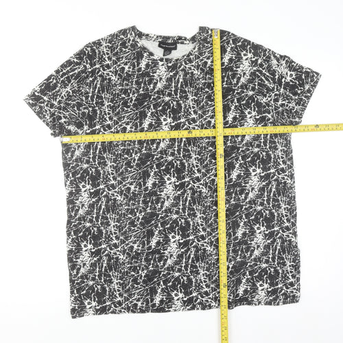 Cedar Wood State Men's Black White Graphic Print Cotton T-Shirt L