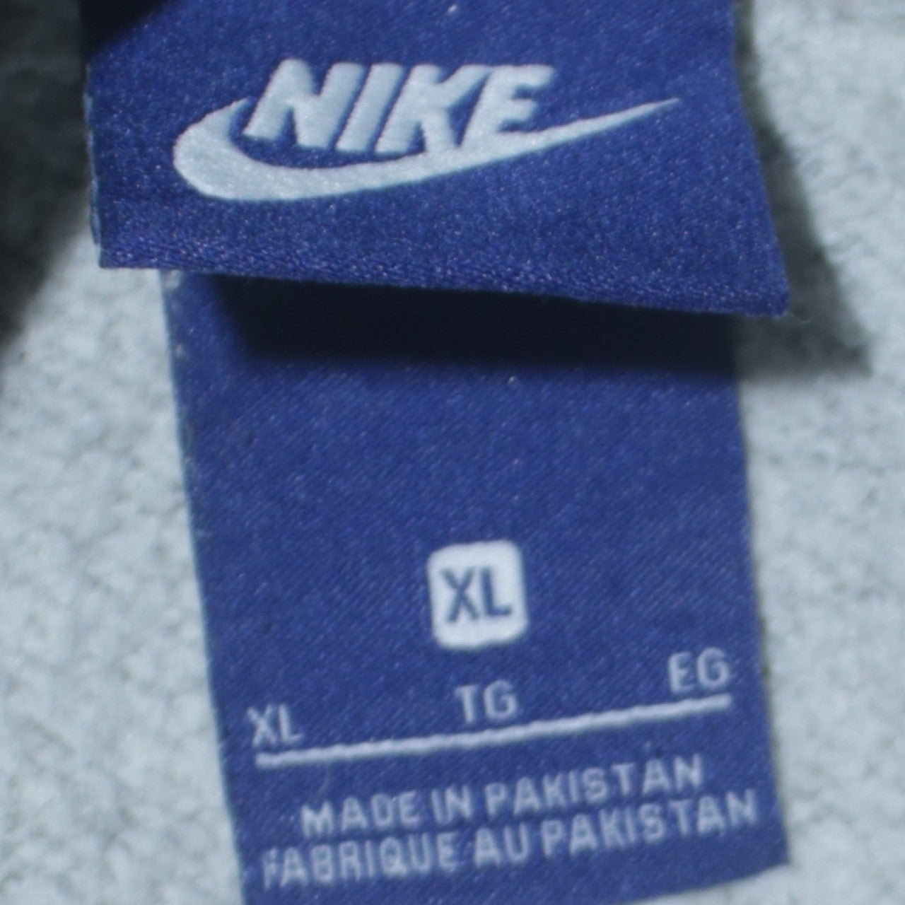 Nike Mens Grey Pullover Hoodie XL Logo Sportswear Sweatshirt