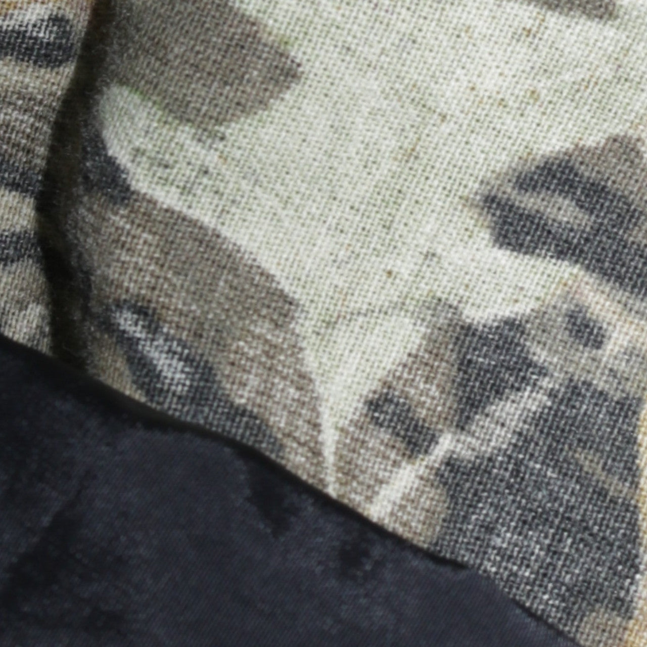 Base Camp Men's Green Camouflage Cargo Trousers Size L