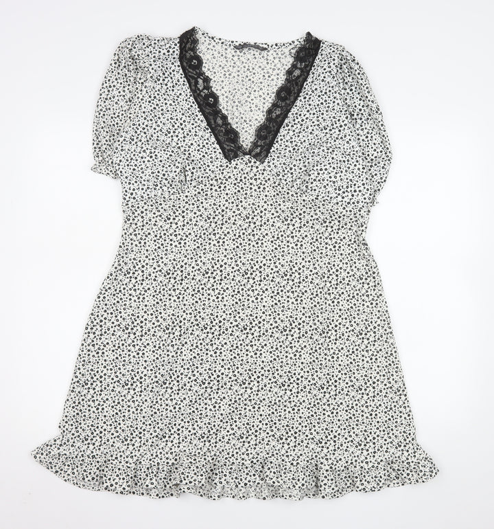 Dunnes Stores Women's White Floral Lace Trim Fit & Flare Dress Size 18