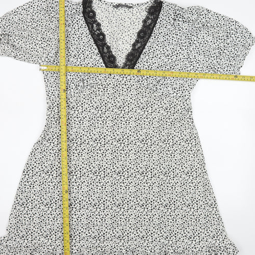 Dunnes Stores Women's White Floral Lace Trim Fit & Flare Dress Size 18