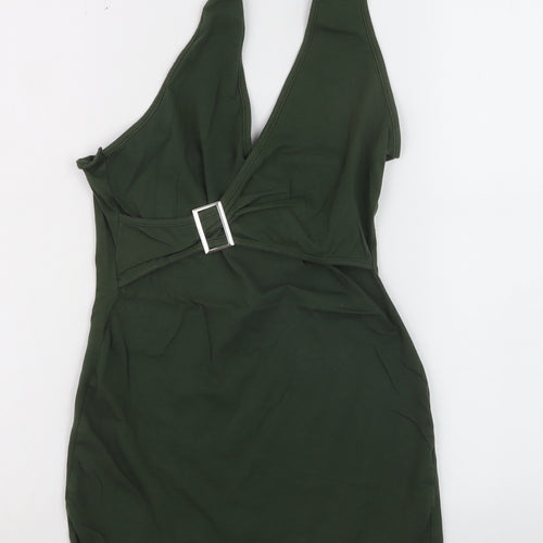 PrettyLittleThing Women’s Green Halter Camisole Top UK 6