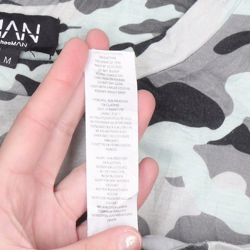 boohooMAN Men's Grey Camouflage Short Sleeve Crew Neck T-Shirt M