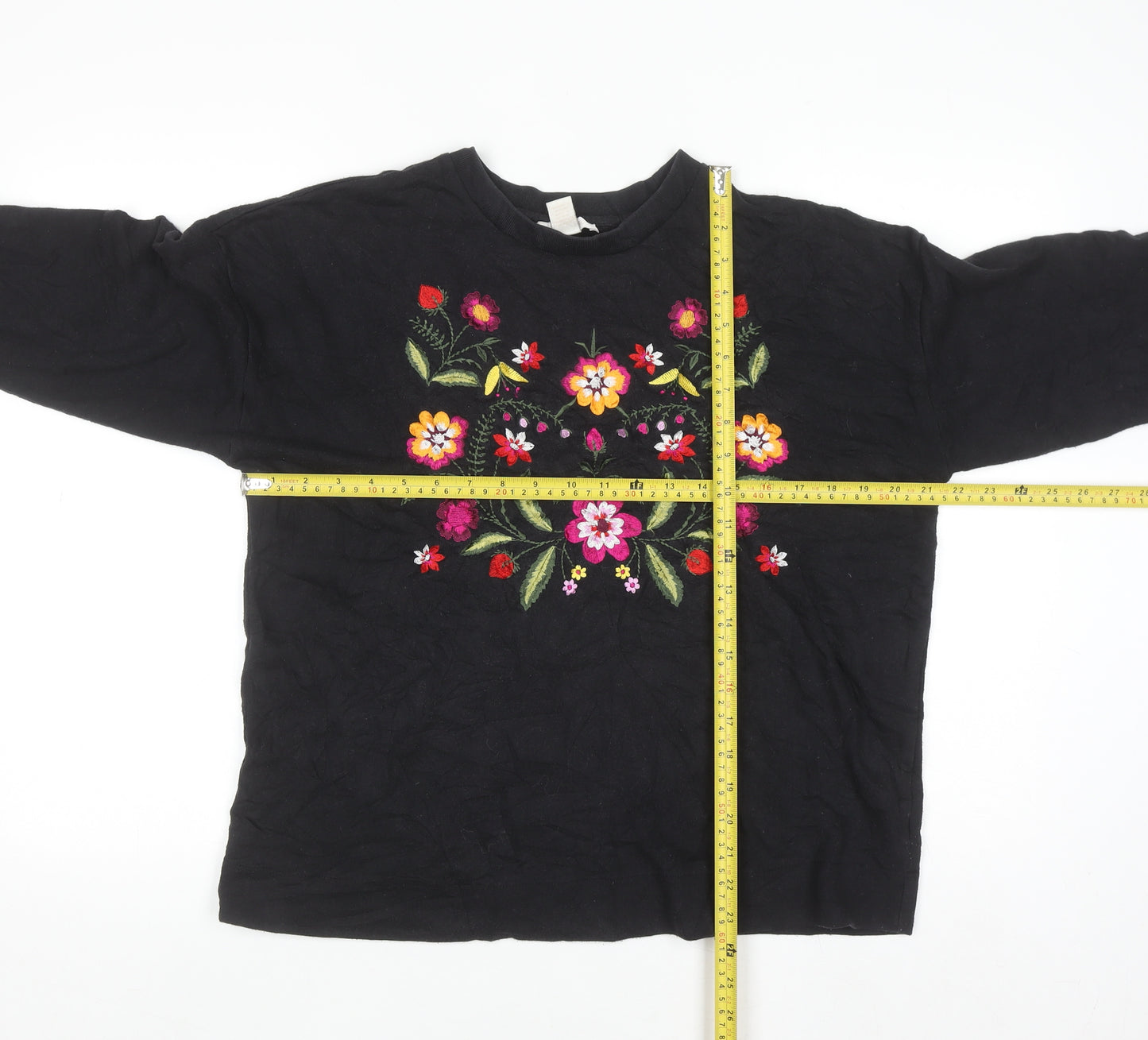 Forever 21 Women's Black Floral Embroidered Pullover Jumper Size M