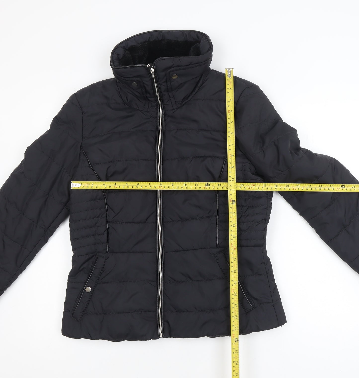 Vero Moda Women's Black L Puffer Jacket with Zip Pockets