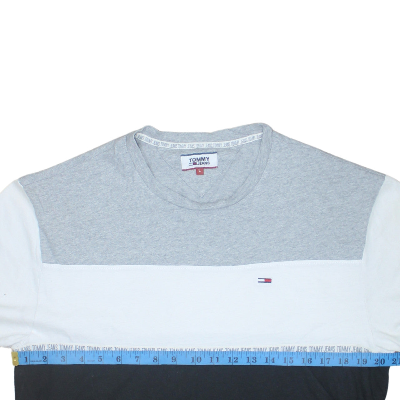 Tommy Jeans Men's Grey White Black Colourblock Crew Neck T-Shirt L