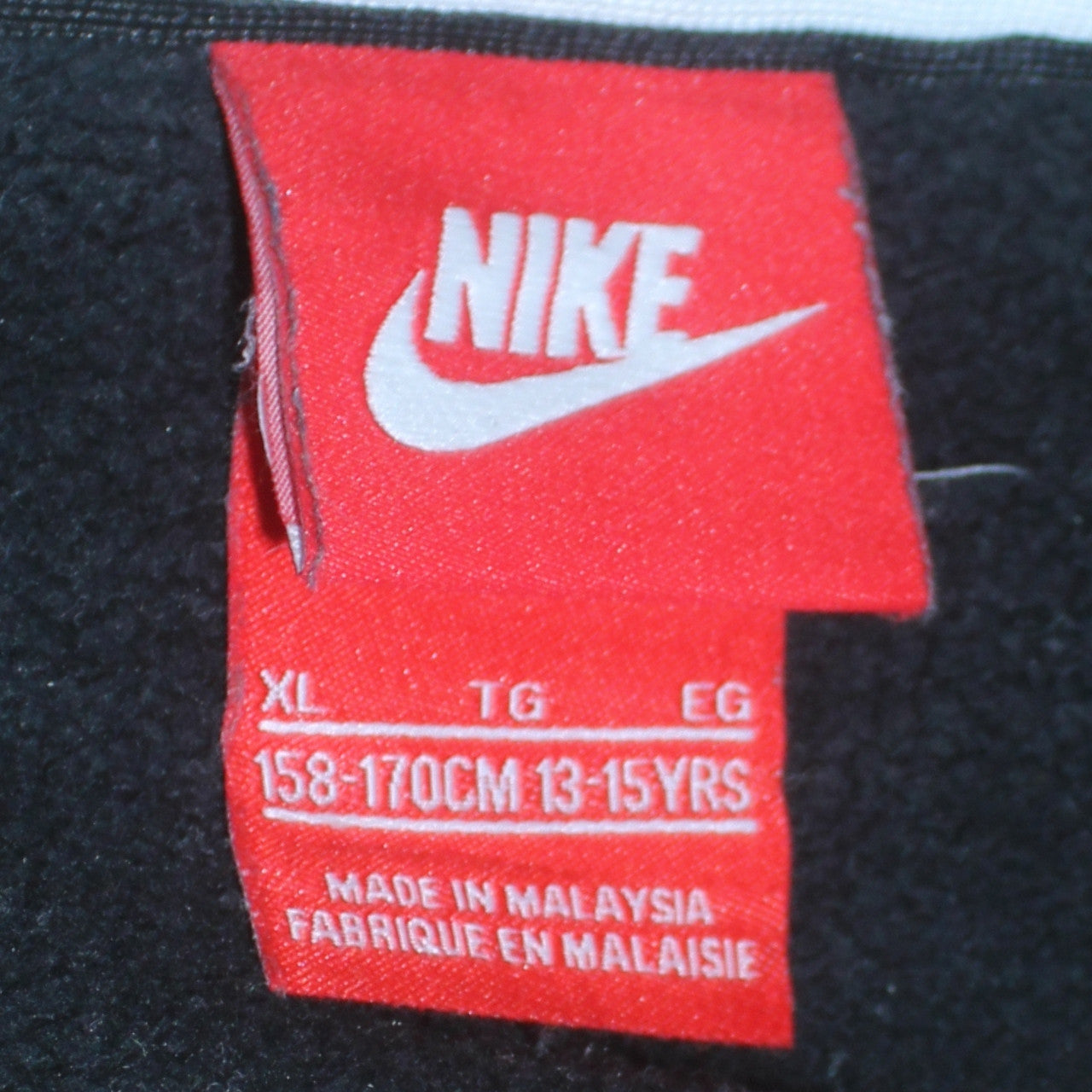 Nike Boys Black Air Logo Pullover Sweatshirt Size 13-15 Years