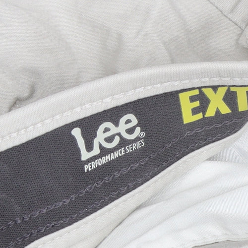 Lee Men Beige Chino Shorts Size 40 Regular Fit Cotton Stretch