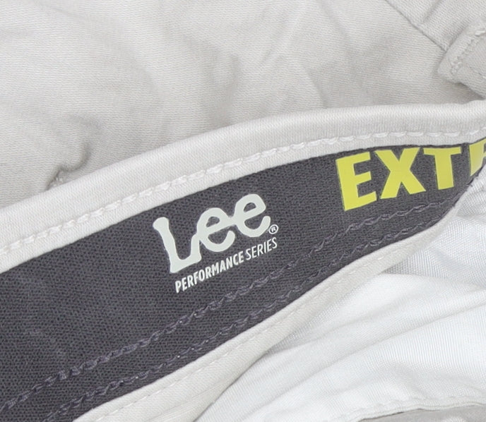 Lee Men Beige Chino Shorts Size 40 Regular Fit Cotton Stretch