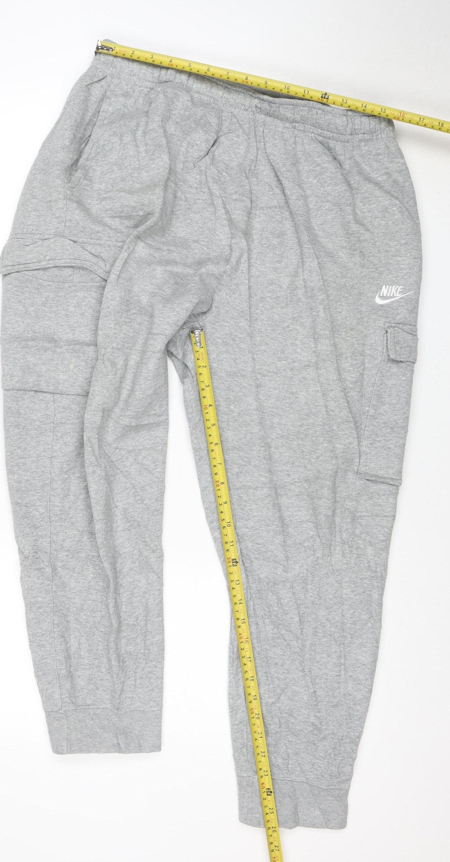 Nike Men's Grey XL Jogger Sweatpants Regular Fit Activewear Trousers