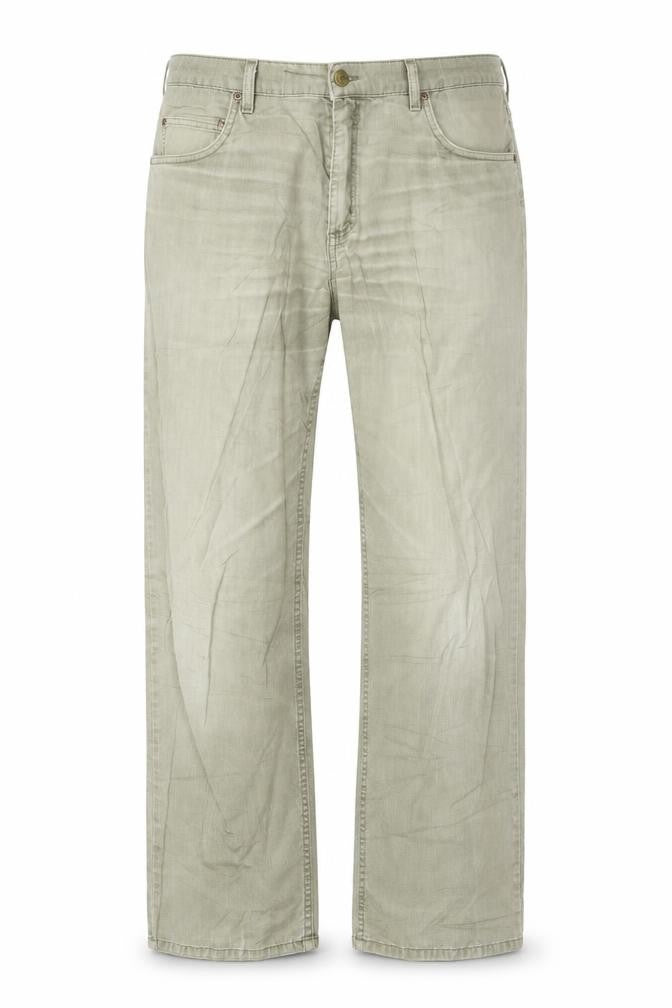 Front view of Lee Men's Beige Brooklyn Straight Jeans 32W 32L Regular Fit