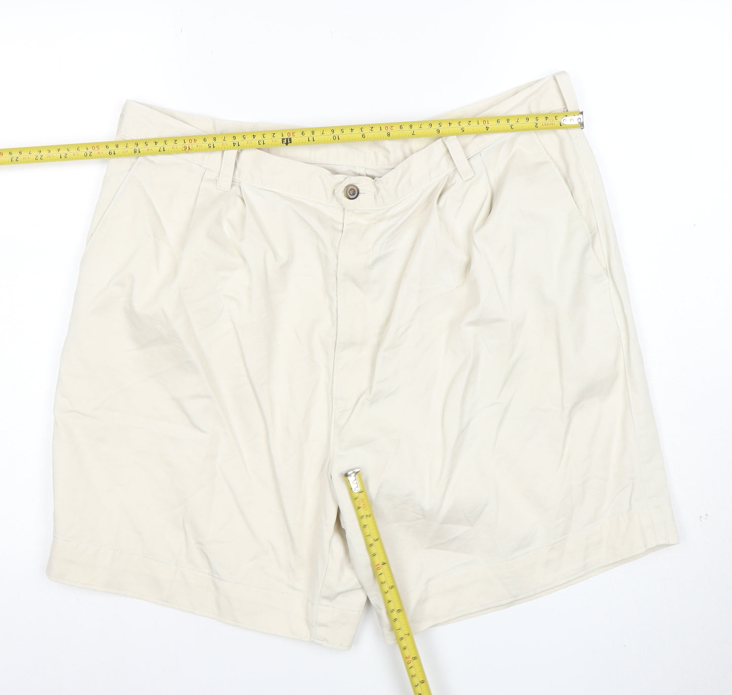 Dockers Men's Beige Chino Shorts Size 40 Regular Fit Cotton