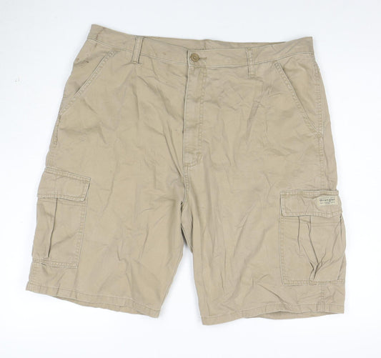 Wrangler Men’s Beige Cargo Shorts Size 38 Cotton Casual Workwear