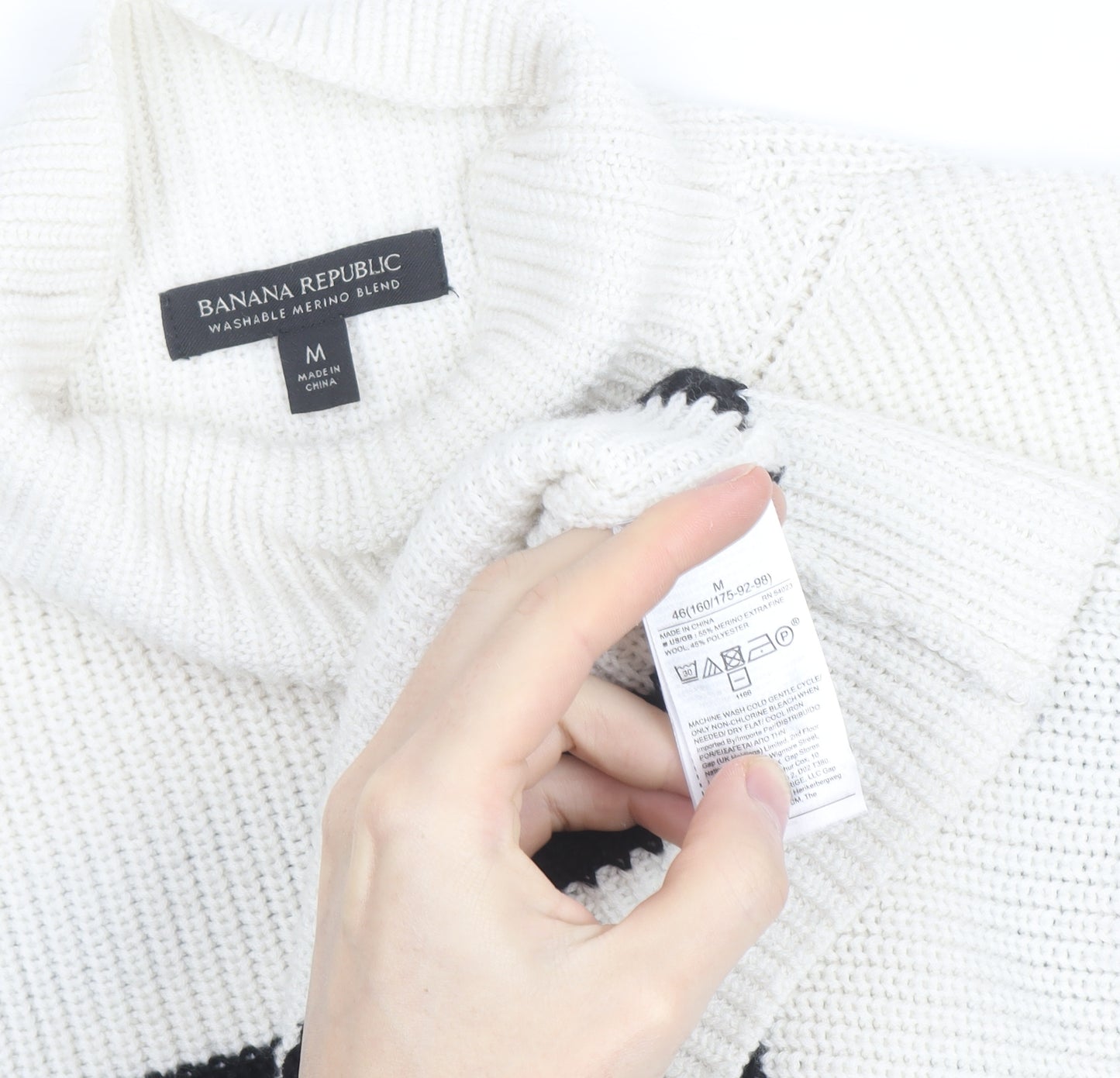 Banana Republic Women’s White Black Striped Merino Wool Mock Neck Jumper M
