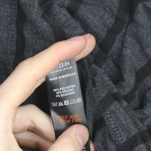 Yours Clothing Women’s Grey Striped A-Line Knee Length Dress Size 22-24