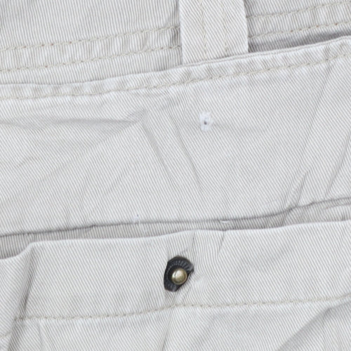 Lee Dungarees Men's Beige Cotton Cargo Shorts Size 36 Regular Fit