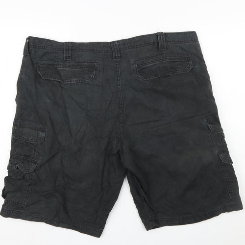 Lee Men’s Black Cargo Shorts Size 42 Cotton Canvas Casual