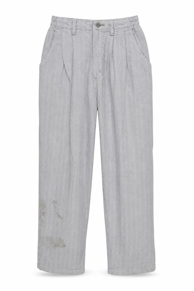 Front view of Lee Women's Grey Herringbone Cotton Chino Trousers, size 10, Petite