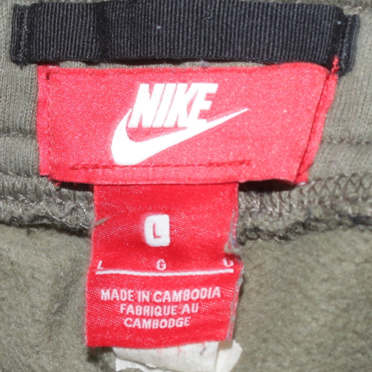 Nike Men's Green Jogger Trousers L Regular Fit Elastic Waist