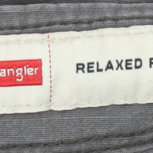 Wrangler Men's Grey Relaxed Fit Cargo Shorts Size 42