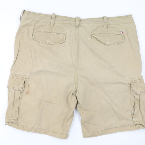 Tommy Hilfiger Men Beige Cargo Shorts Size 40 Cotton Casual
