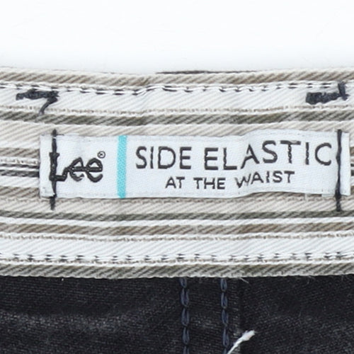 Lee Women's Black Plus Size 22 High Rise Straight Denim Jeans