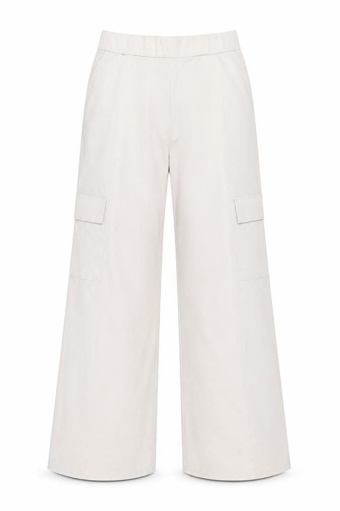 Front view of Boohoo women’s beige cargo wide-leg trousers, size UK 6