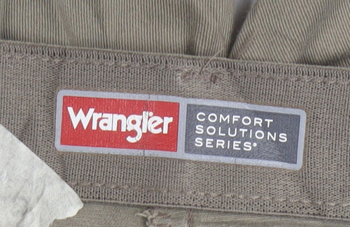 Wrangler Men's Beige Chino Trousers 46x30 Relaxed Fit Comfort Series