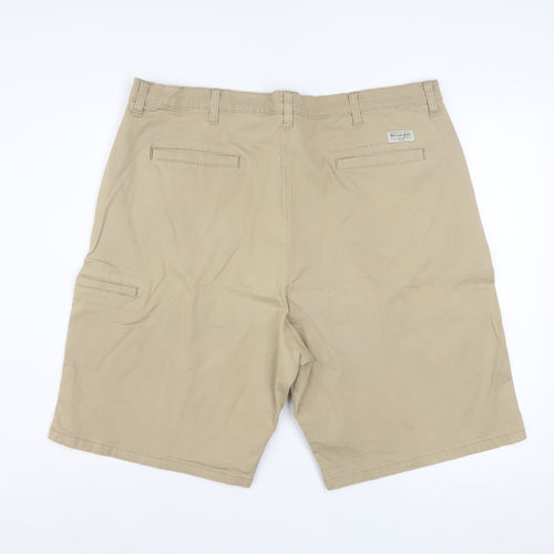 Wrangler Men's Beige Chino Shorts Size 42 Regular Cotton Stretch