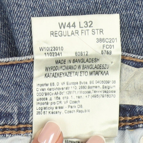 Wrangler Men's Blue Regular Straight Fit Jeans W44 L32