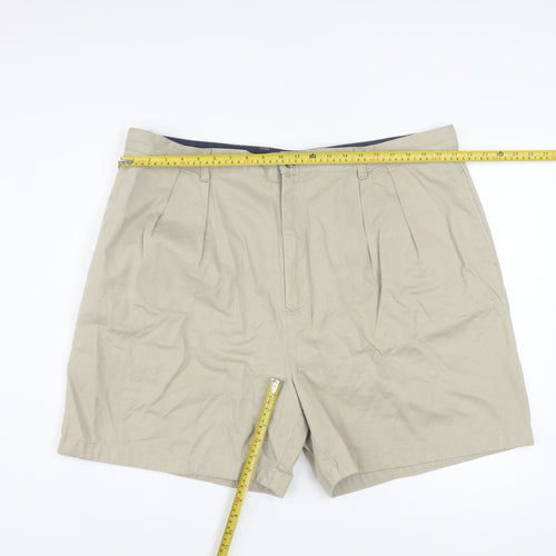 Tommy Hilfiger Men’s Beige Chino Shorts Size 44 Pleated Cotton
