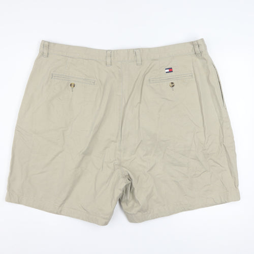 Tommy Hilfiger Men’s Beige Chino Shorts Size 44 Pleated Cotton