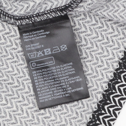 H&M Women’s Black Geometric Sleeveless V-Neck Blouse Size 8