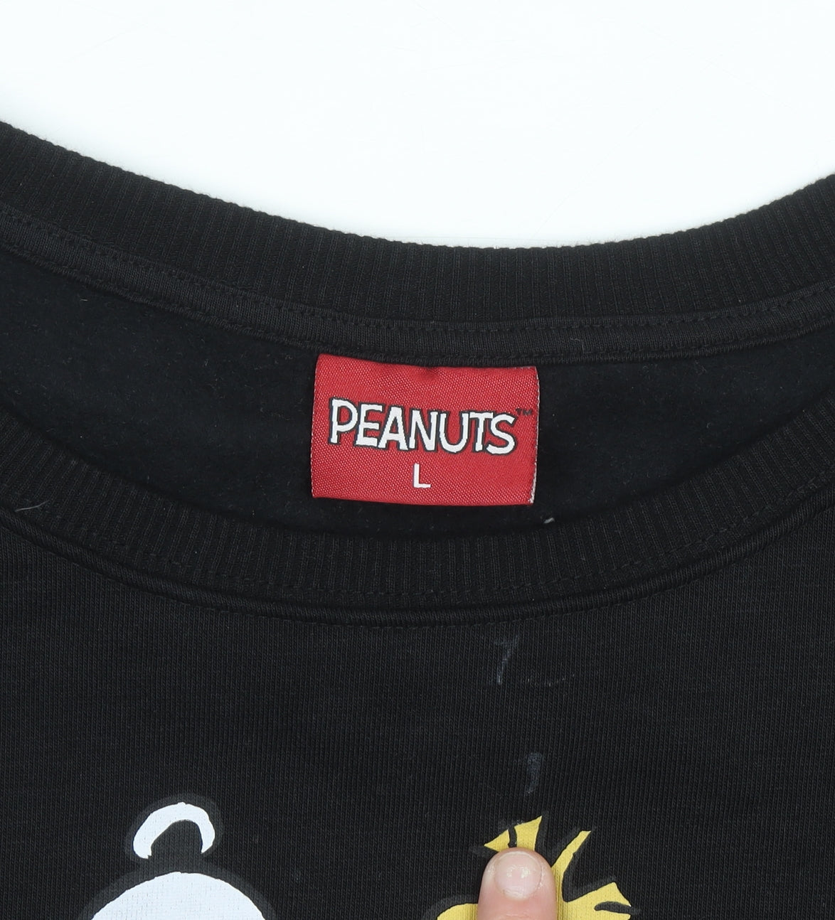 Peanuts Men’s Black Snoopy Graphic Pullover Sweatshirt L