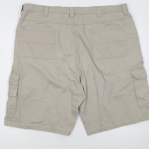 Wrangler Beige Cargo Shorts Unisex Adults Size 16 100% Cotton