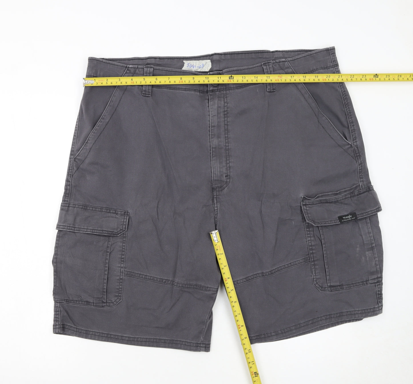 Wrangler Men's Grey Cargo Shorts Size XL 42in Cotton Stretch