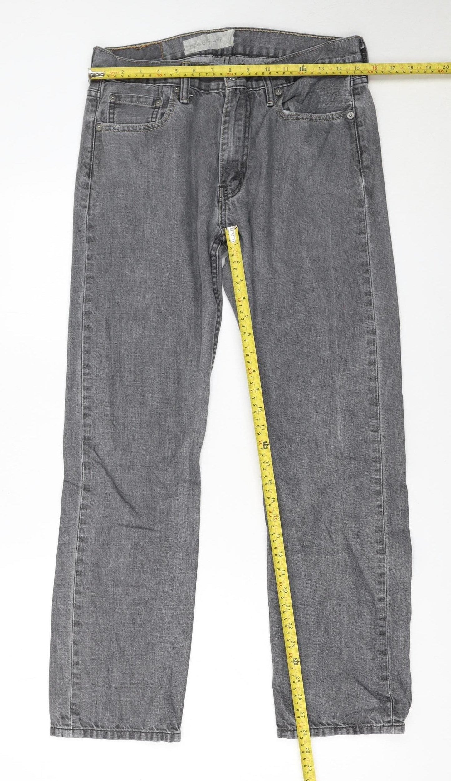 Levi’s 513 Men’s Grey Denim Jeans Size W32 L32 Straight Fit