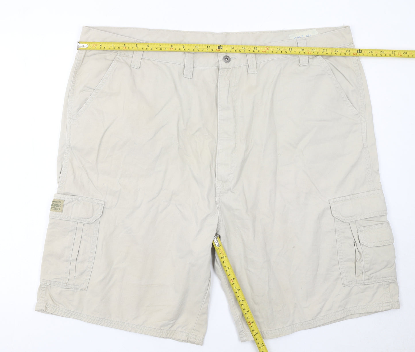 Wrangler Originals Men's Beige Cargo Shorts Size 46 Cotton Casual