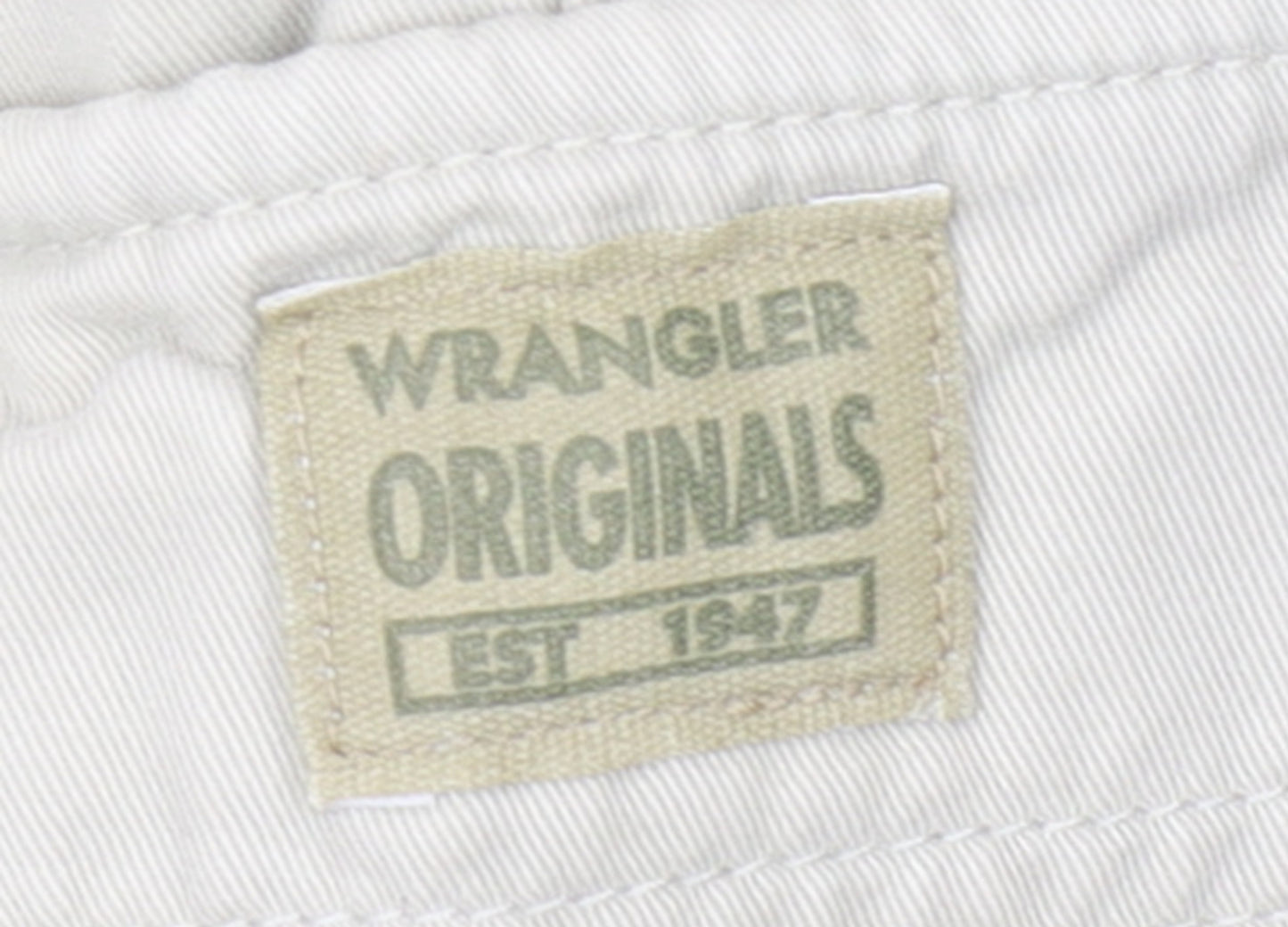 Wrangler Originals Men's Beige Cargo Shorts Size 46 Cotton Casual