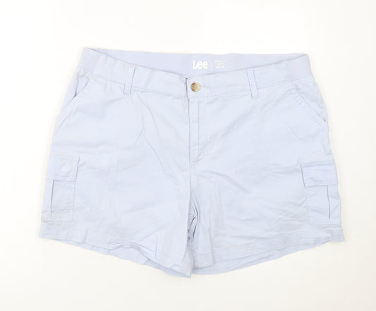 Lee Women's Light Blue Cargo Shorts Size 18M Regular Fit Mid Rise Cotton Blend