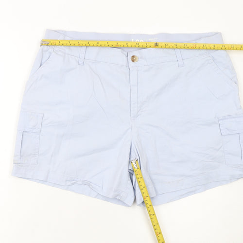 Lee Women's Light Blue Cargo Shorts Size 18M Regular Fit Mid Rise Cotton Blend