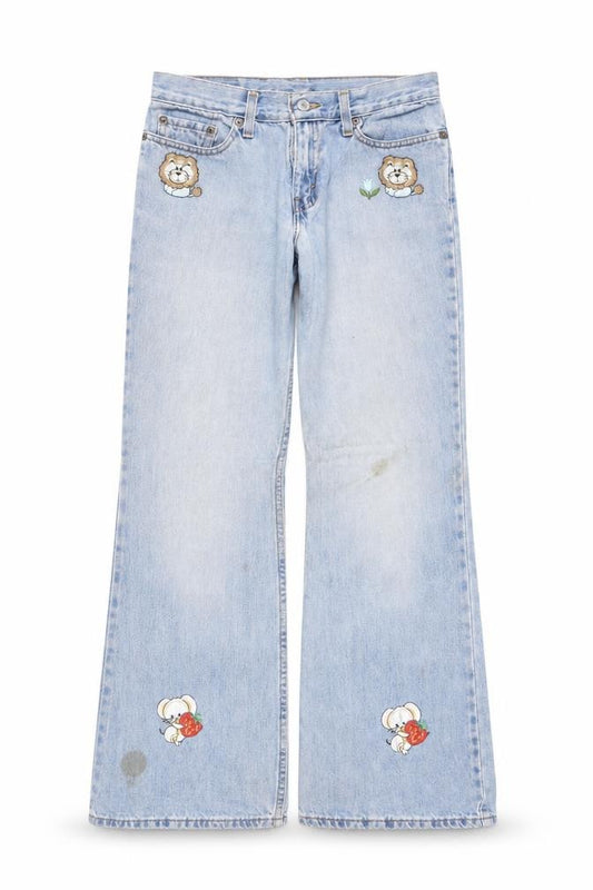 Front view of Levi's 514 women’s light blue flared jeans, size UK 4, low rise denim
