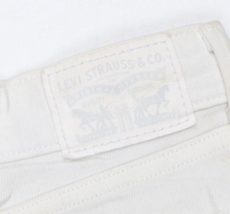 Levi Strauss & Co. Men's White Straight Denim Jeans Size 32 Regular