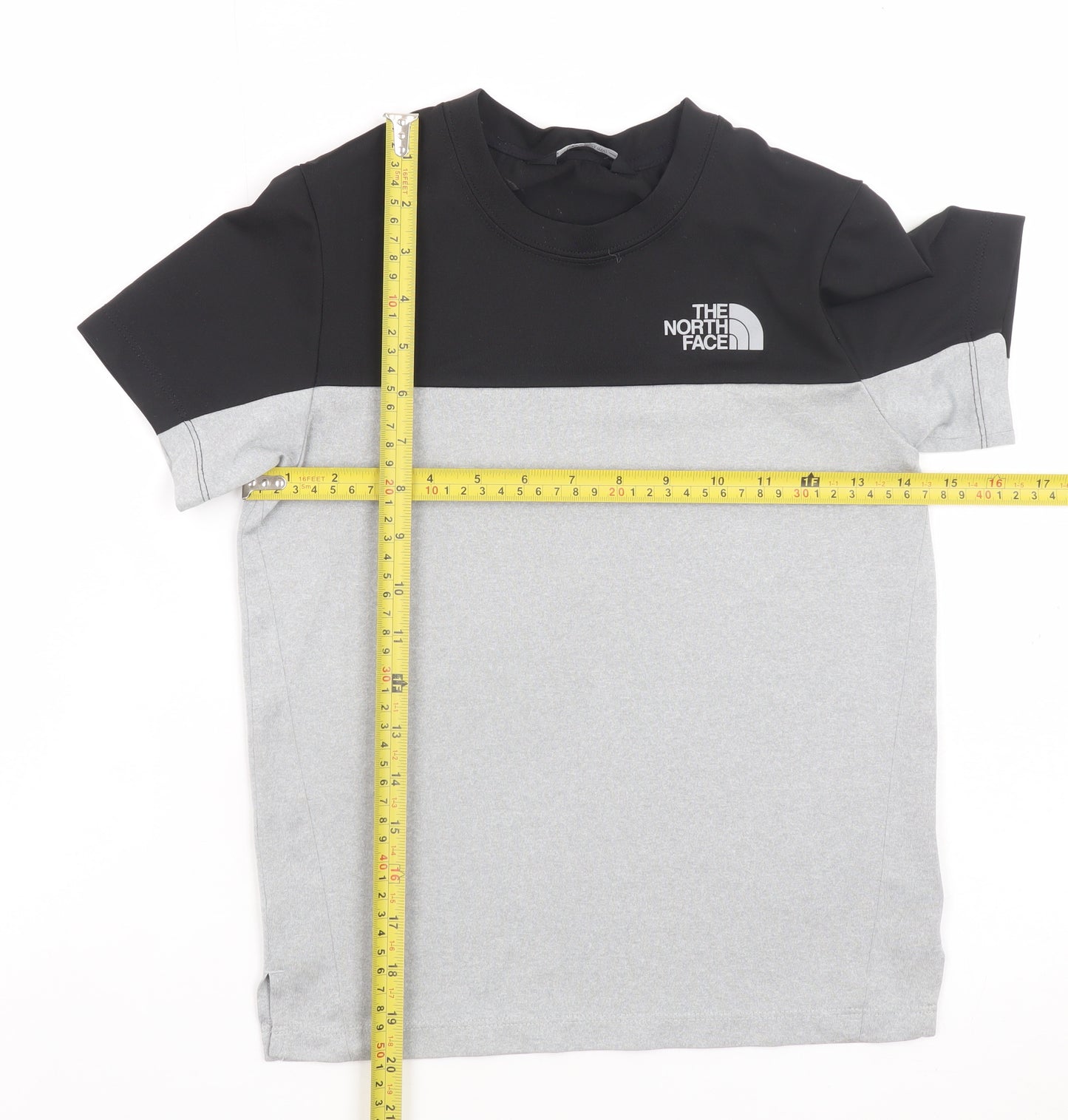 The North Face Unisex Kids Grey Black Short Sleeve Sports T-Shirt M
