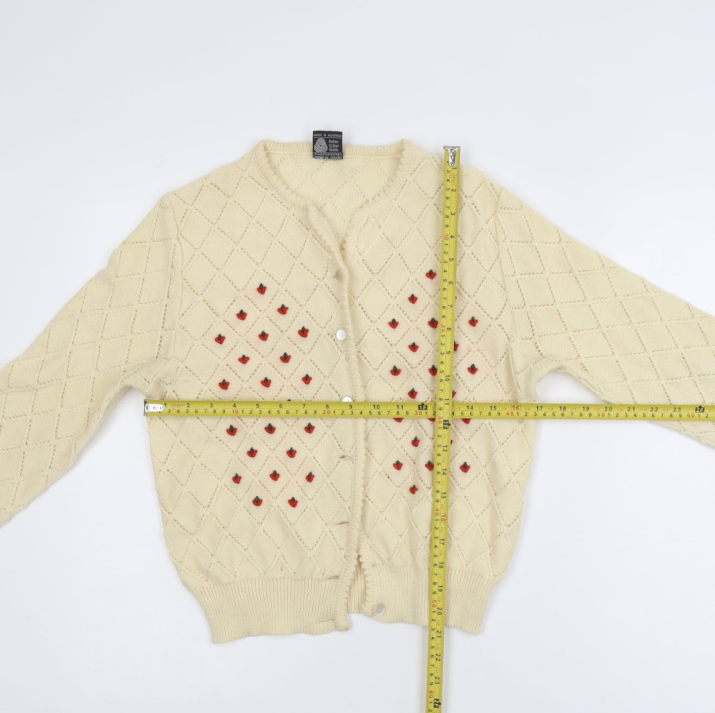 Giesswein Women's Ivory Wool Cardigan Size 16 Classic Knit