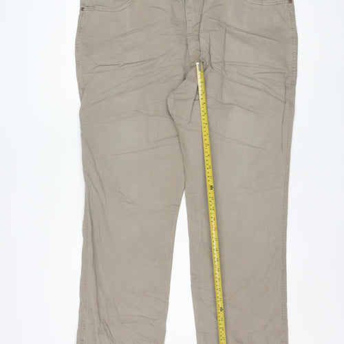 Wrangler Men's Beige Chino Trousers Size 42 Straight Fit
