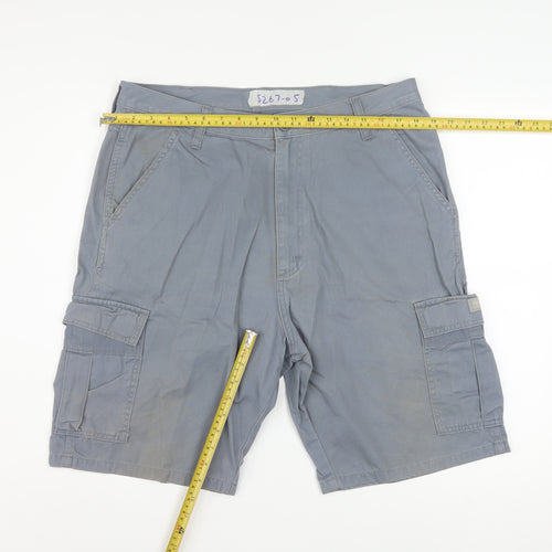 Wrangler Men’s Grey Cargo Shorts Size 34 Regular Cotton