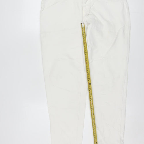 Levi's Women's White Classic Crop Denim Jeans Size 26 Regular Fit