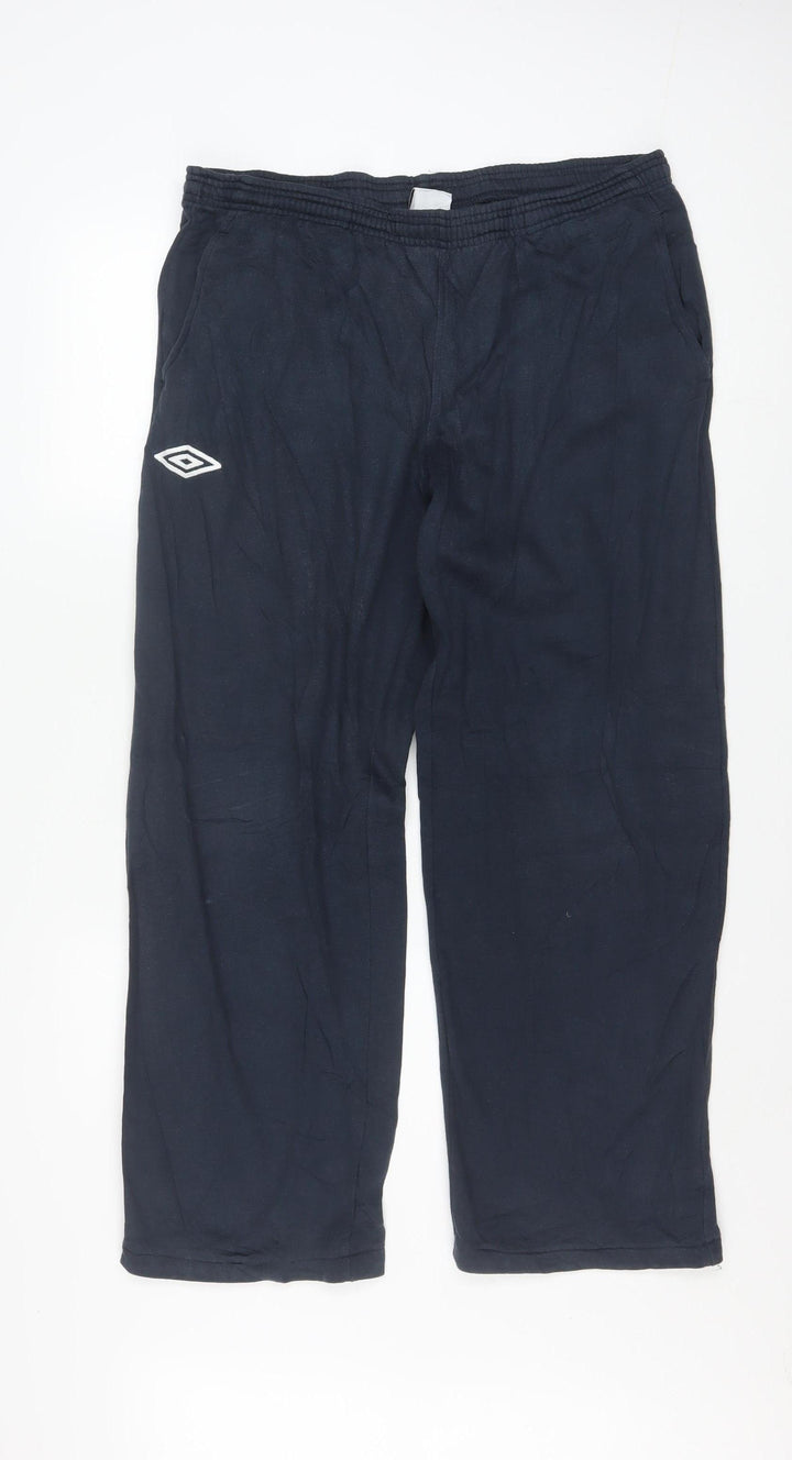 Umbro Men's Black Medium Track Pants Regular Fit Lightweight