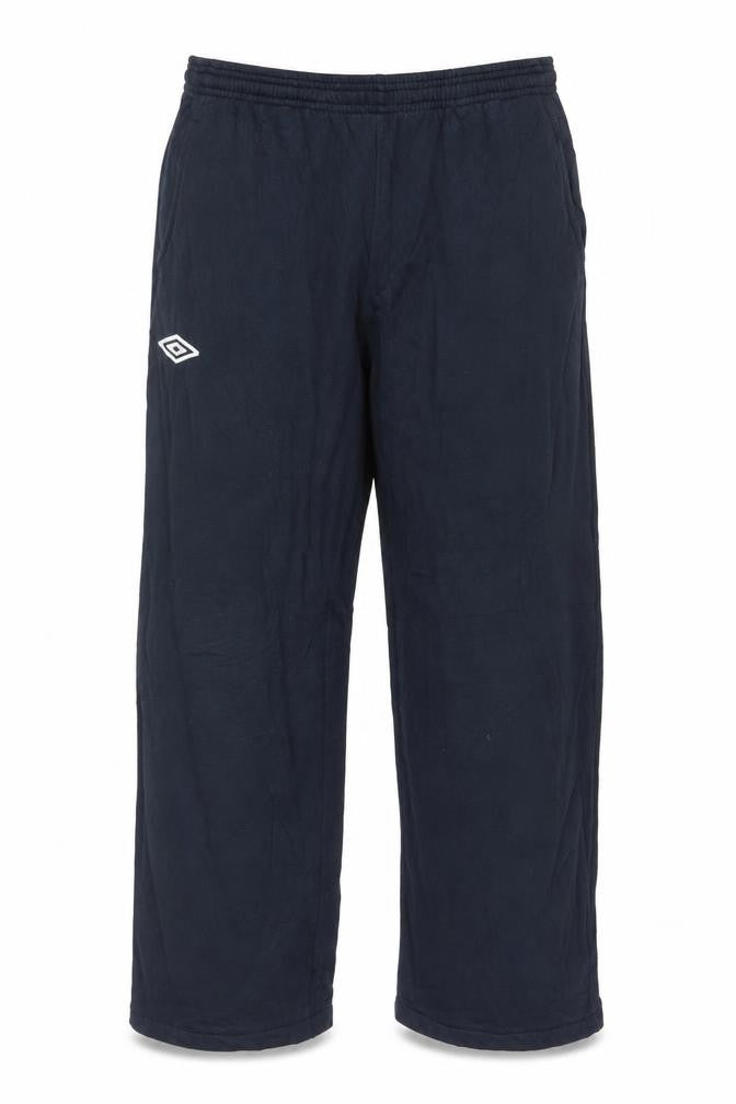 Front view of Umbro Men's Black Medium Track Pants Regular Fit Lightweight
